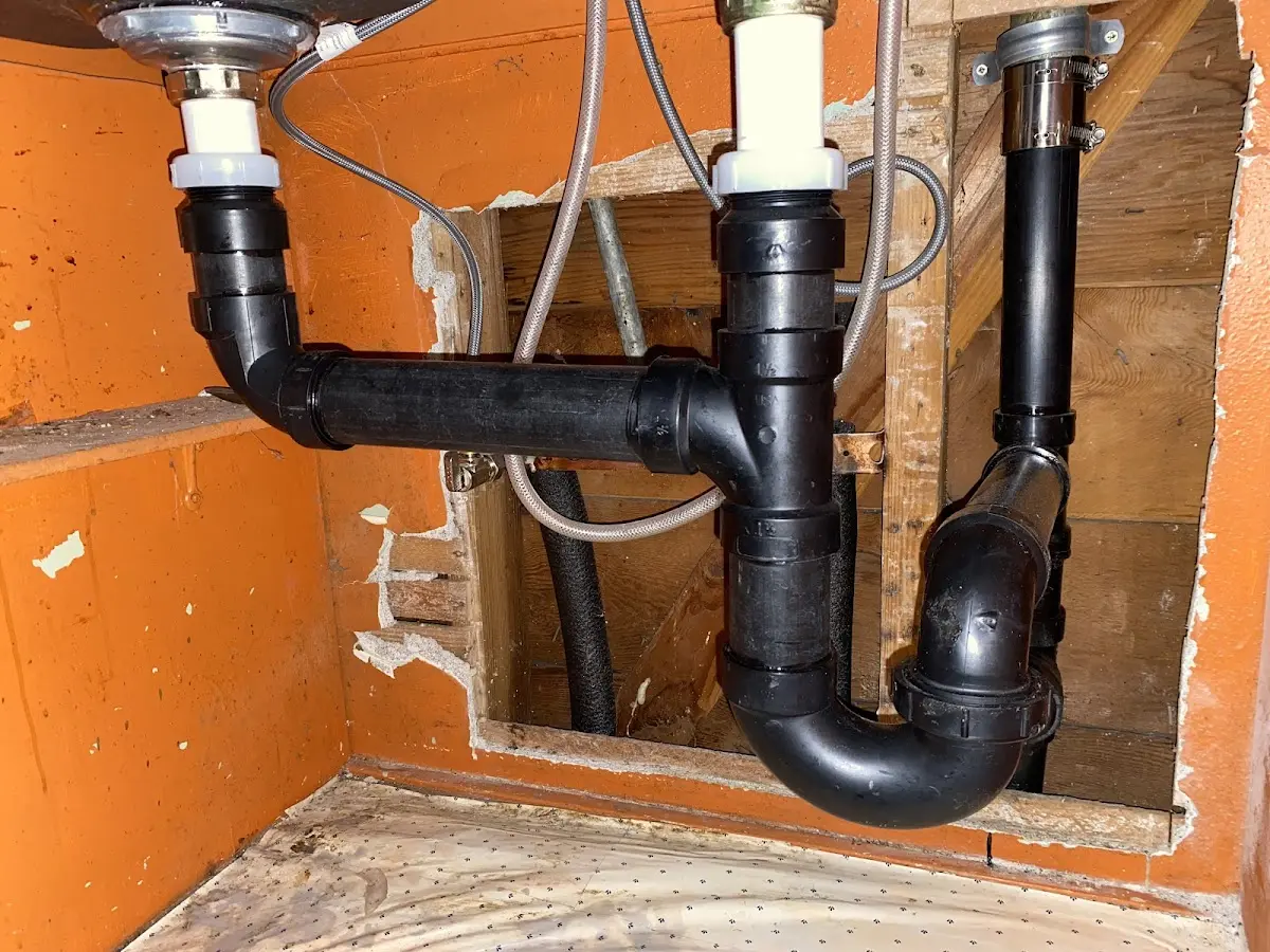 Professional Pipe Bursting equipment and tools on the job in Tarrant